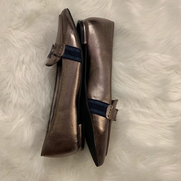 New Tommy Hilfiger Women Loafers - Picture 4 of 8